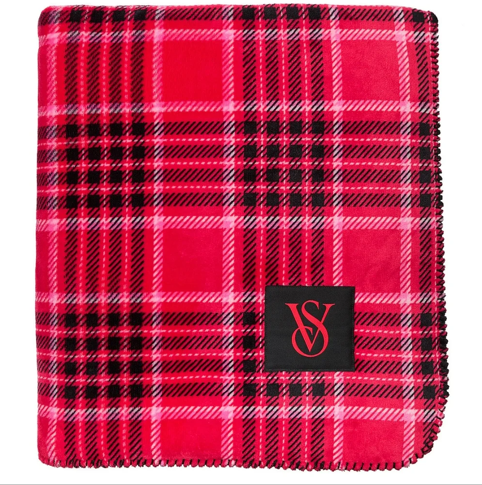 Victoria's SecretCozy Plush Blanket